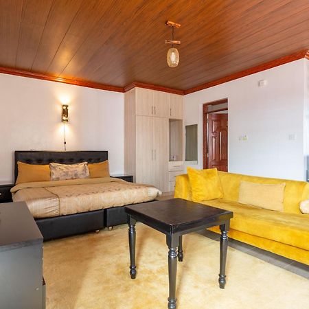 Penthouse Rooftop Studio With King Bed Nairobi Exterior photo